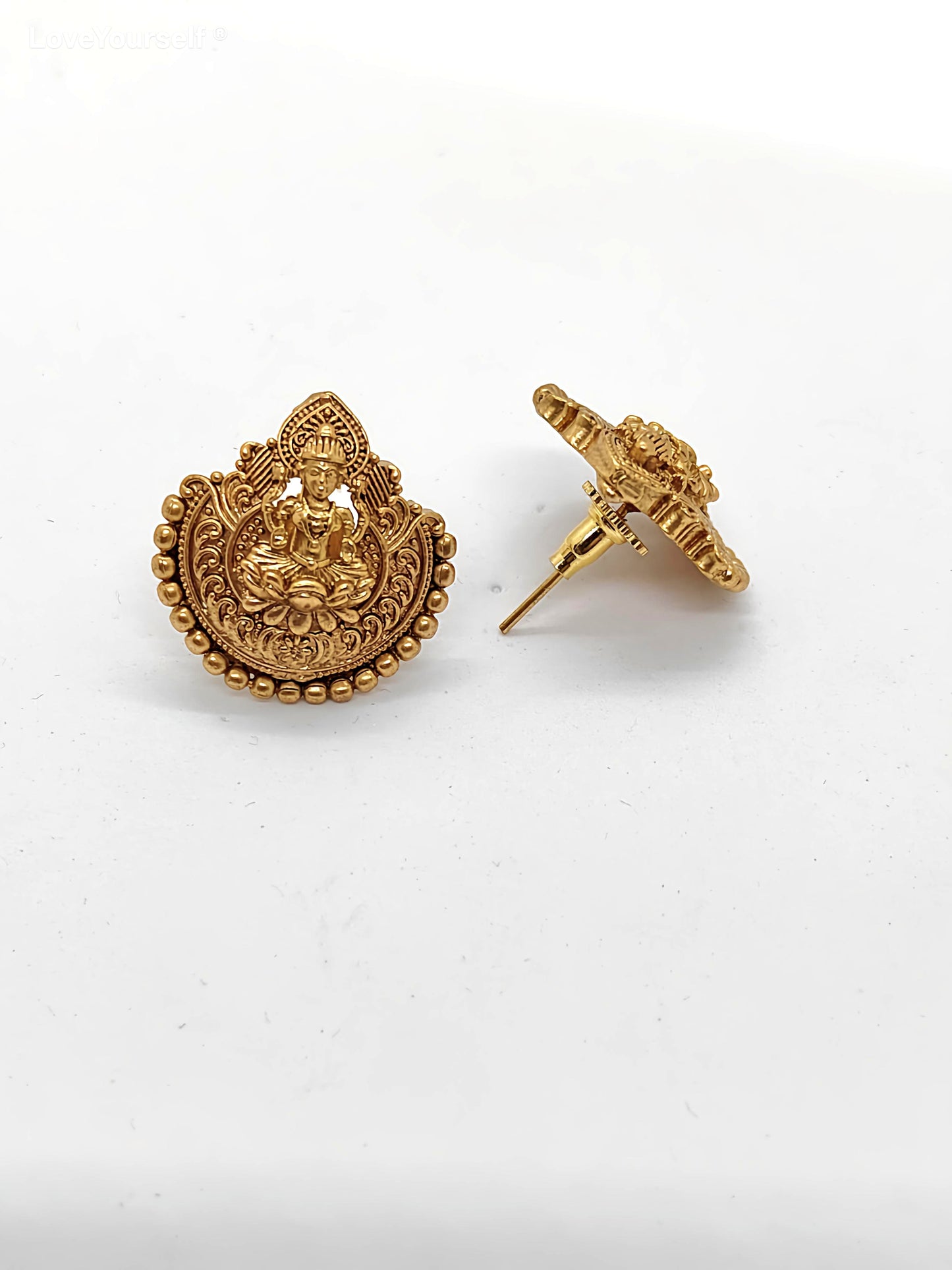 Laxmi Gold Pendant Chain Necklace