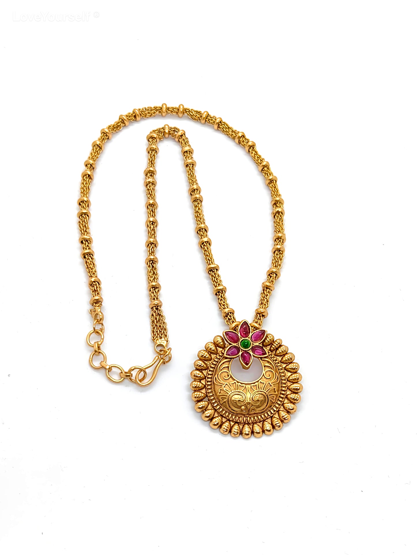 Floral Pendant Chain Necklace
