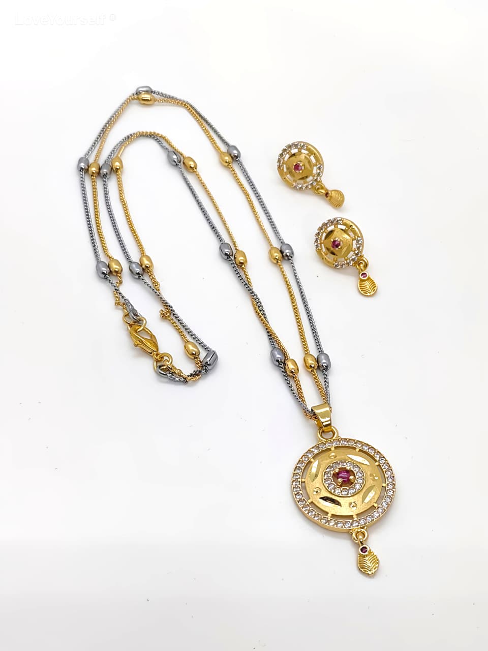 LoveYourself Chain Pendant Set
